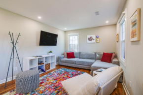 Updated Memphis Home with Patio about 8 Mi to Downtown!